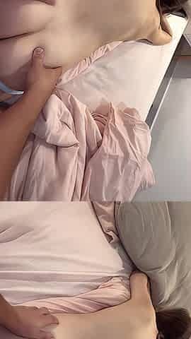 Vertical Video Sex Massage with Goodies Girl