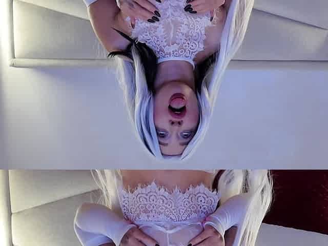 Soft Cute Girl Masturbates Her Virgin Pussy Before College