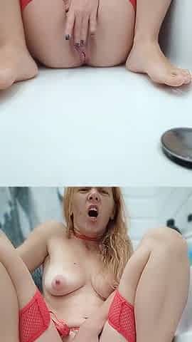 Redhead Pussy Masturbating in the Bathroom Until Cum