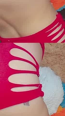 Huge Dildo That Barely Fits in Her Pussy