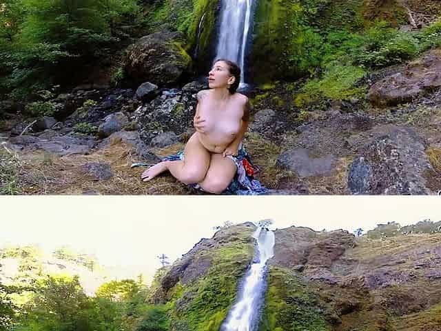 Hot hiker goes solo