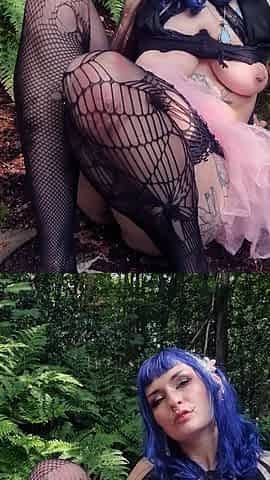 Cute Fairy Dirty Feet, Piss and Rubs and Slaps Pussy