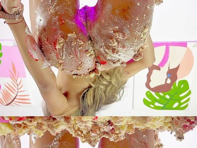 3 Cakes Vs Martina's Big Booty