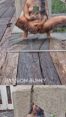 Nude Walking and Pissing Games