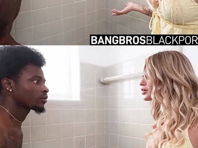 Natalia Queen & Stephanie Love Share BBC After Shower - Ebony Porn
