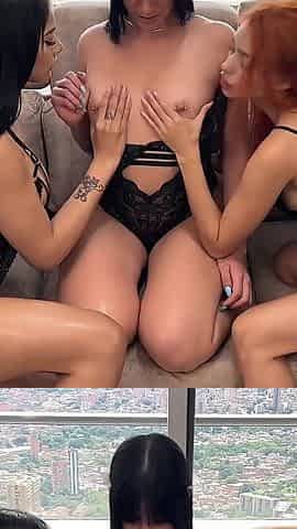 Lesbian Anal Threesome
