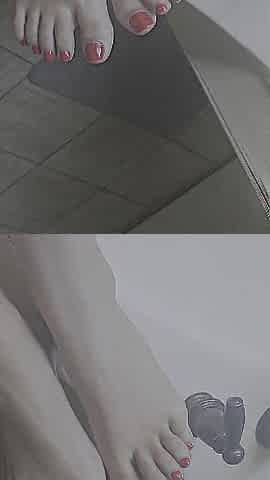 Cum on feet