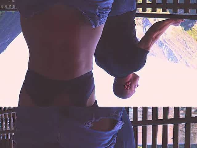 "I've a more excellent view in my room..." - LURING A STRANGER in Hallstatt - Full 15min RAW Use
