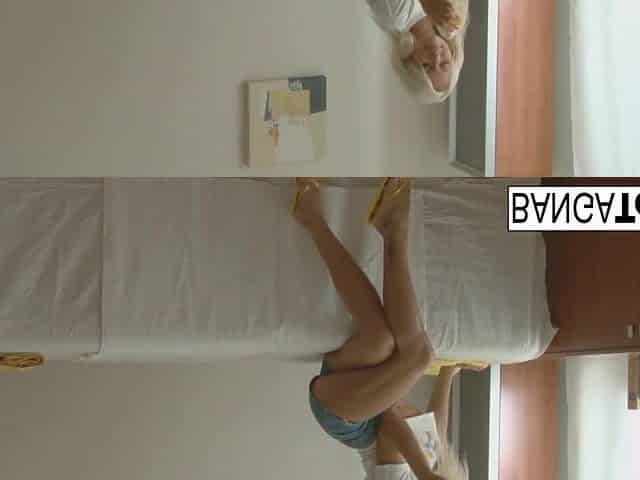 Blond angel gets a glad ending with her massage