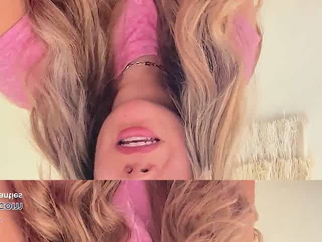 Thick Latin chick Amateur 19yo Bangs Her Pink Cunt Whilst Filthy Talking - The Panty Bank