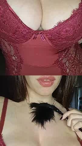 Solo dancing bitch with large breasts