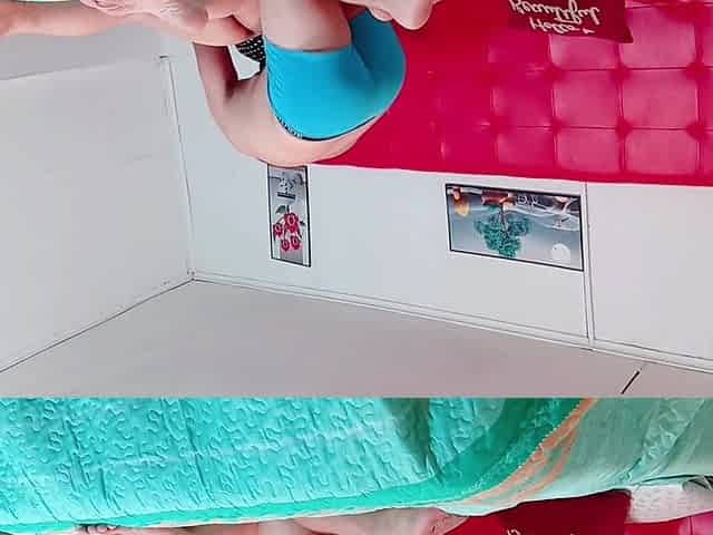 I Asked for a Normal Massage, and He Ended up Putting His Whole Body Inside My Pussy