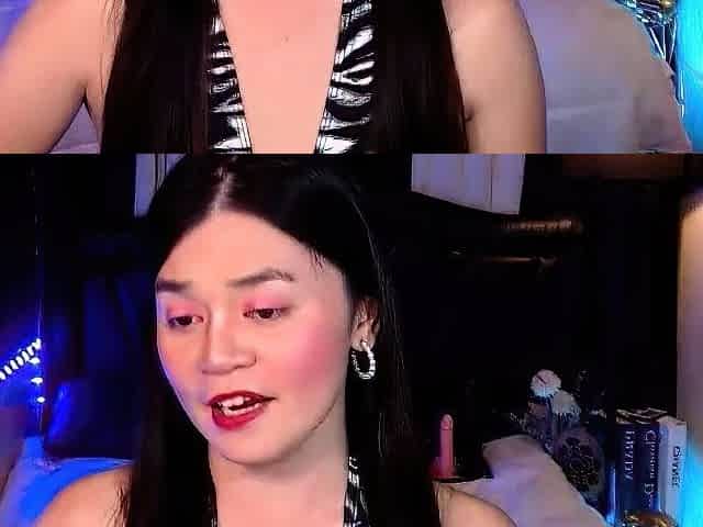 Hot brunette from squirt masturbating on webcam