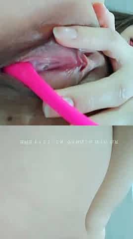 Amateur Blonde Teen Plays Solo with Toy Webcam Porn
