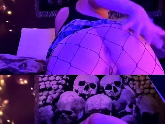 BigTittyGothEgg Webcam Masturbation