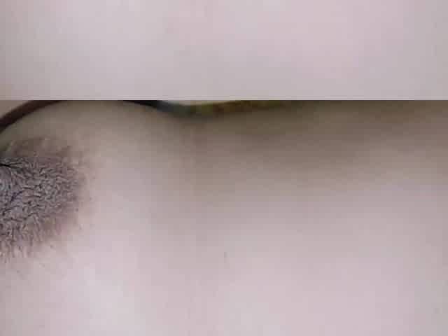 NRI hawt cutie fingering snatch on webcam