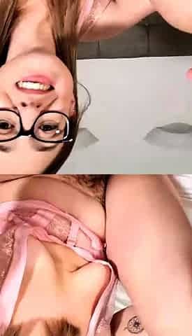 Brunette Solo Webcam Masturbation