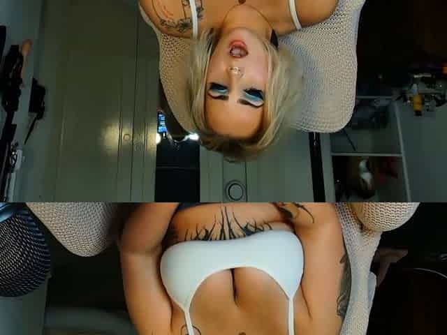 Dirty Talking Thick Ass Babe Masturbating