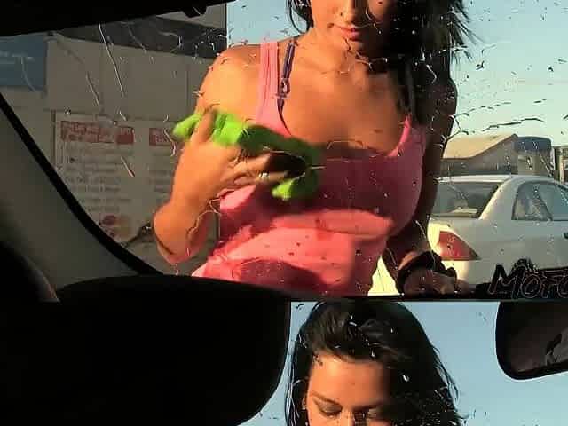 MOFOZO.com - Ebony Haired Car Washer Gets A Facial