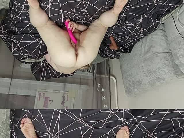 Stepmom Masturbates Big Pussy and Strokes Her Big Tits