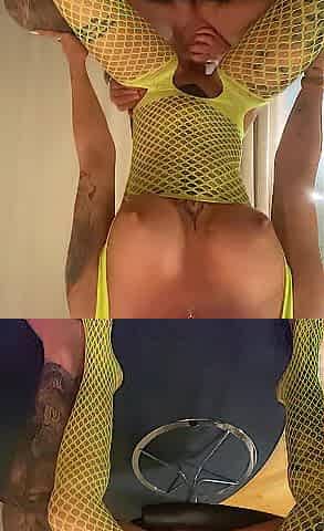 Petit sweetheart in yellow Fishnet rides shlong
