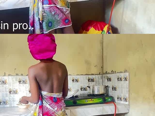 I Fuck My House Help in the Kitchen While She Was Trying to Cock Because My Wife Is Not Around