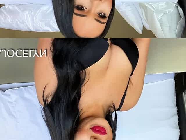 Hot Busty Webcam Babe Masturbate Solo