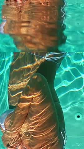 All Natural MILF Julia North Underwater Anal in the Pool