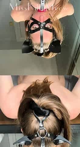 Hot amateur webcam teen masturbates for their fans