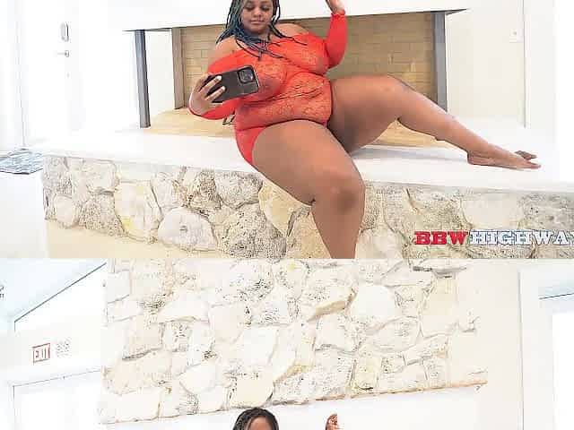 SCARLET ERZA COMES TO BBWHIGHWAY TAKING SELFIES AND LARGE EBONY DONG