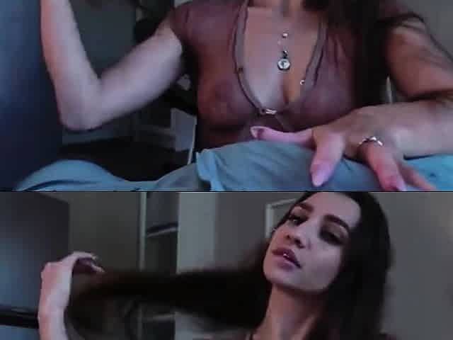 Sexy Slut Gives A Big Cock A Blowjob In The Car