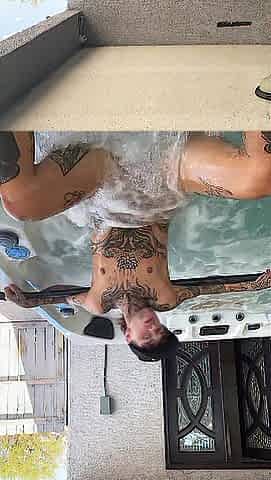 FTM Foot Fetish In nature's garb Hawt Tub Spash