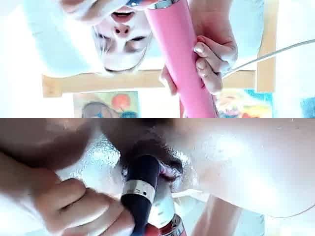 Hotblondyx Webcam Show