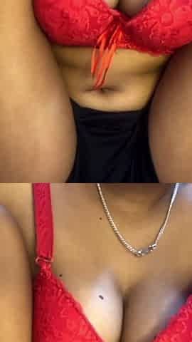 Bhabhai Riya Playing with Her Wet Pussy and Wet Fingers in Her Pussy