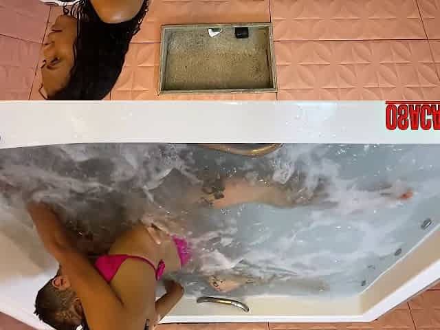 Skinny Hot