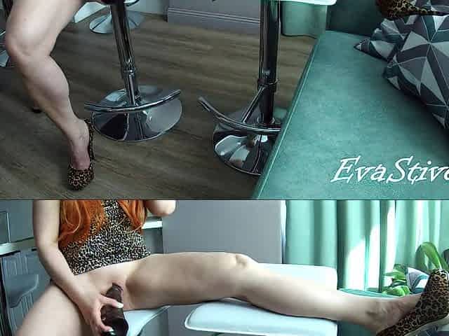 Redhead bitch bangs her aperture with a ebony shlong