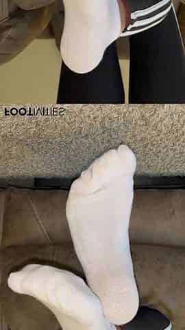 Silent Sock Tease - Ivys Feet - Footivities
