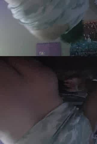 I'm touching myself for you likewise have a fun looking at my booty
