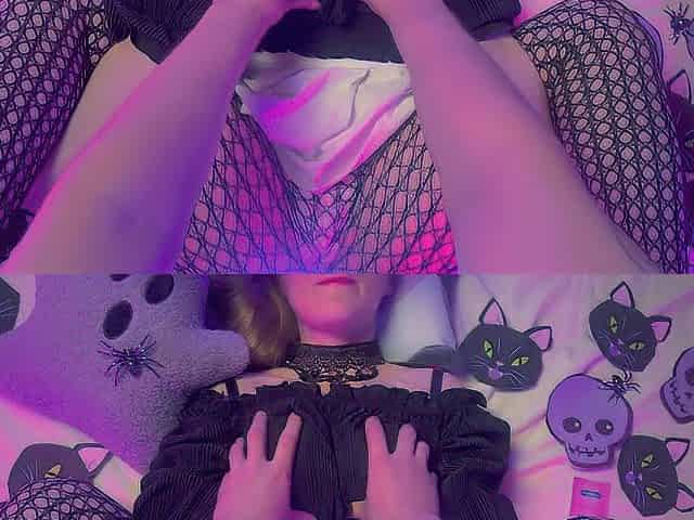 VIRTUAL SEX GAMES - Trick Or Sex Out of Jo-bag On Halloween Night - LilyKoti