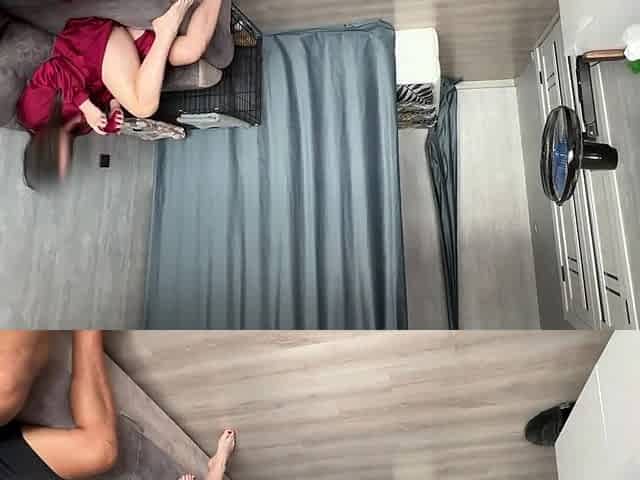 Bombshell russian babe with nice big ass seduces and begs for a wild pounding that ends with a satisfying cumshot on her pussy