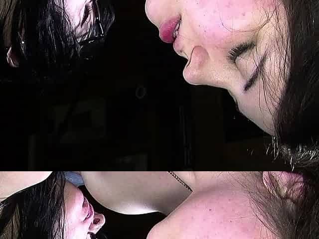 Close up fuck girl in big cock