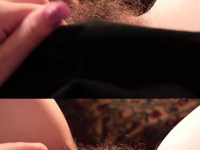 Close up MILF masturbation