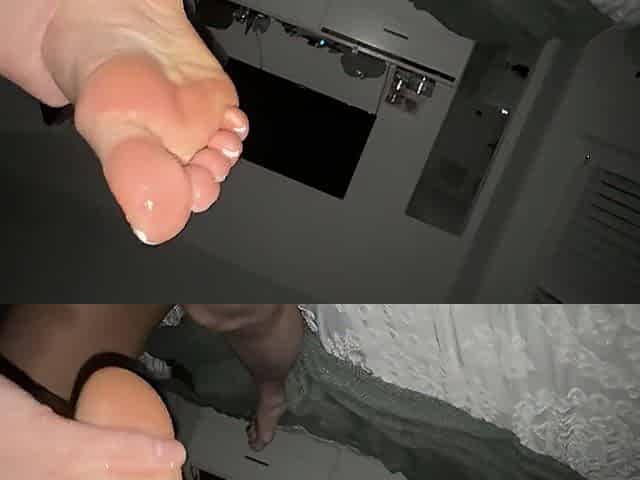 Foot job for a foot massage was a fair deal! For the fetish boys
