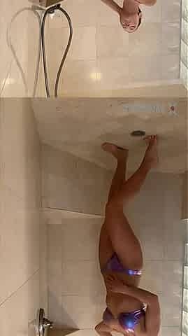 Ariel X Wants You to Watch Her Shower