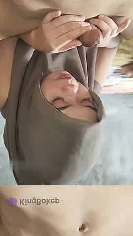 Hijab Indonesia nyepong