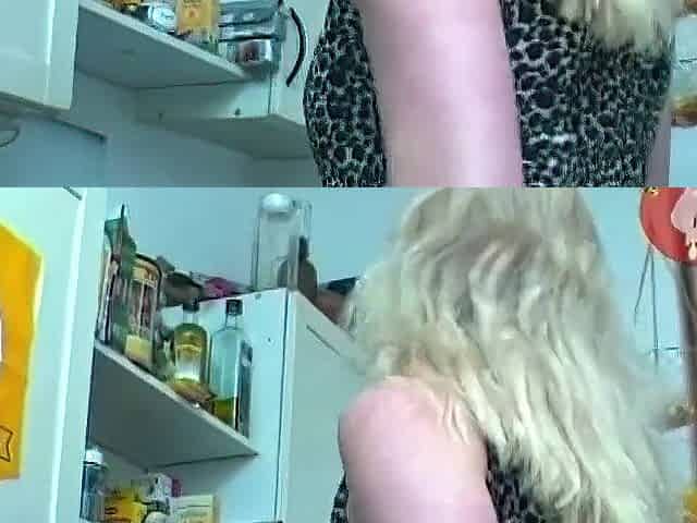 Blond Amateur Sucks Vibrator During the time that Fingering Moist Vagina