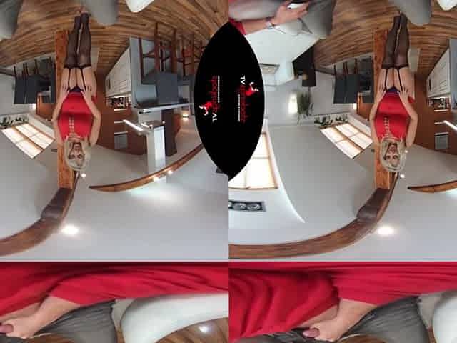 Man Hungry Big Tits Bit Ass Milf Striptease - Virtual Reality