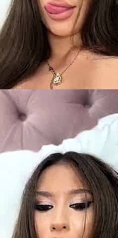 Brunette Solo Webcam Masturbation