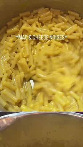 Late Night Foodie Fetish Friday