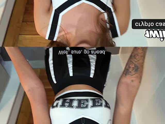 A fresh cheerleader came to support me in advance of the match.
